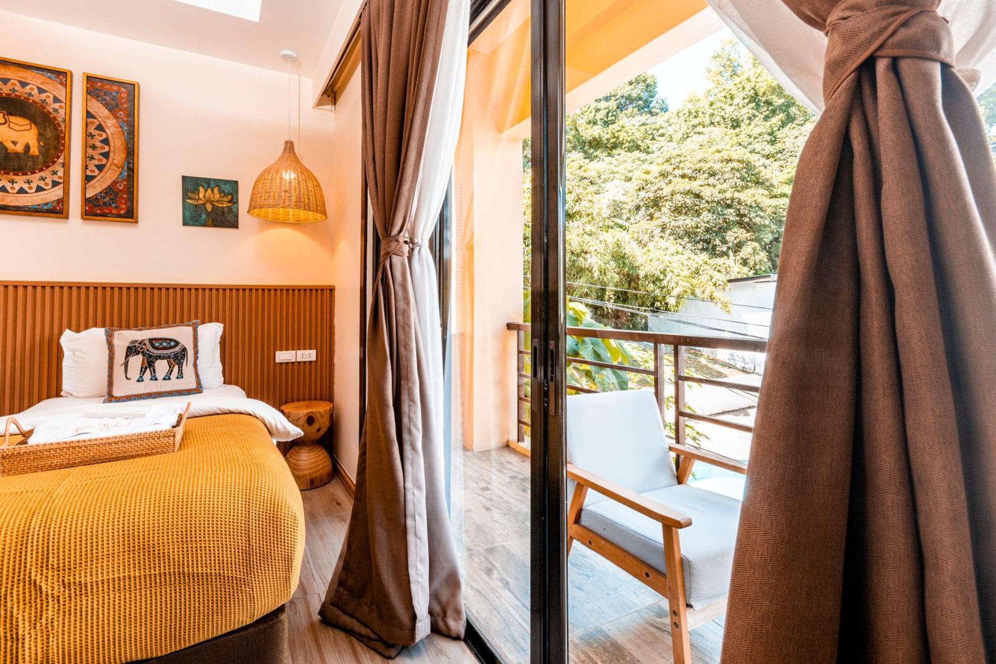 Molly Resorts Puerto Galera Zewnętrze zdjęcie