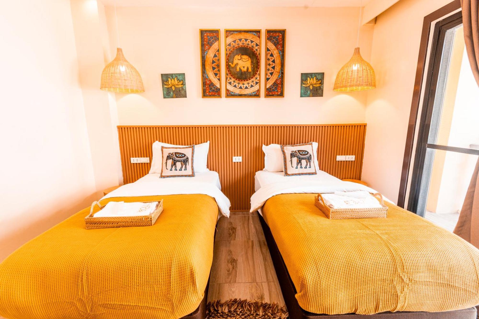 Molly Resorts Puerto Galera Zewnętrze zdjęcie